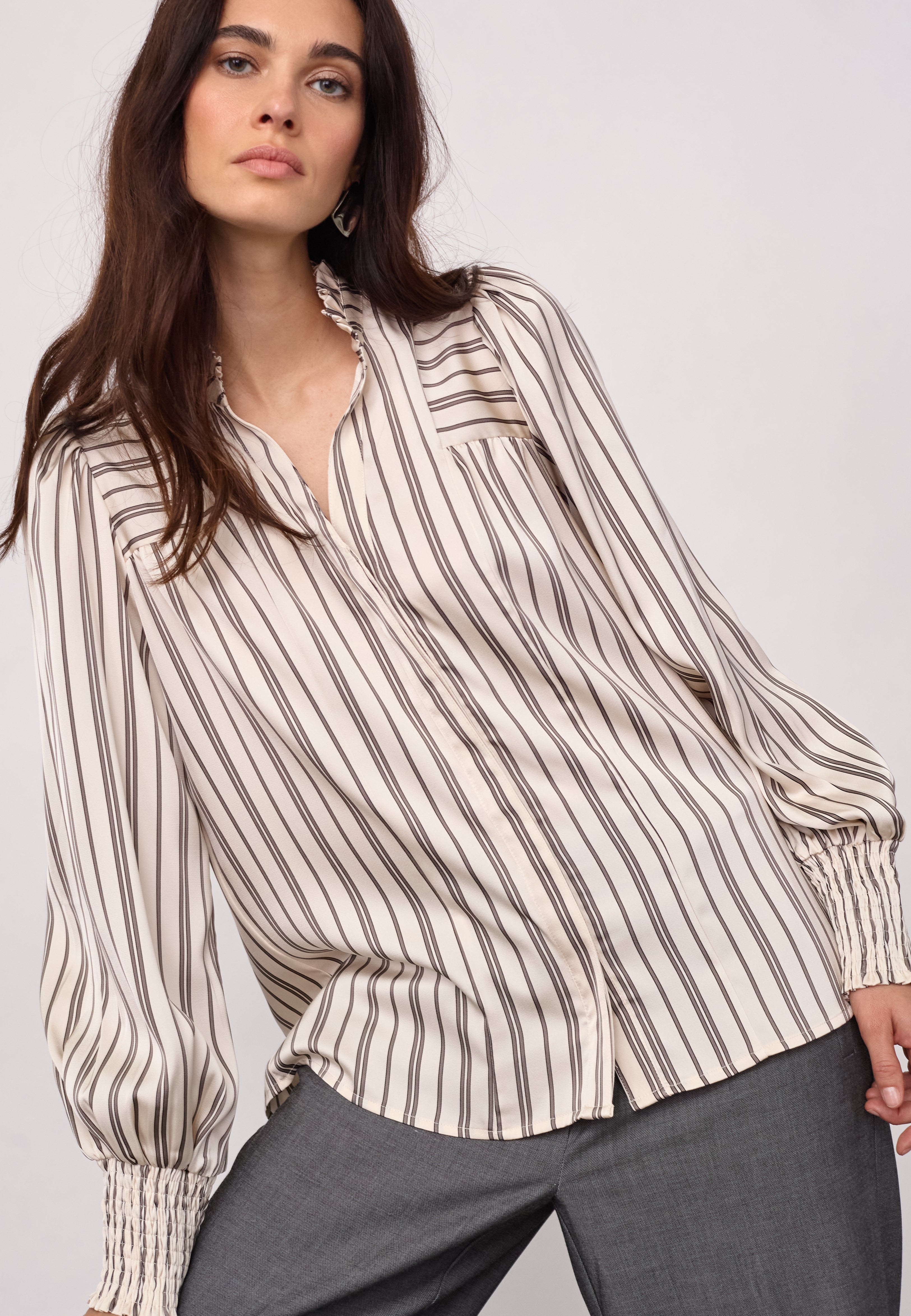HellyCC Stripe V-Shirt - Off-White - Co'couture
