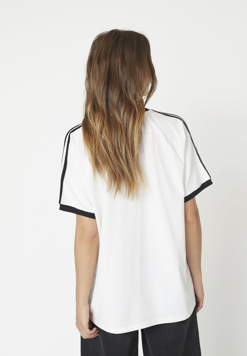 AvanaCC Oversize Sporty V - Tee - White - Co'couture