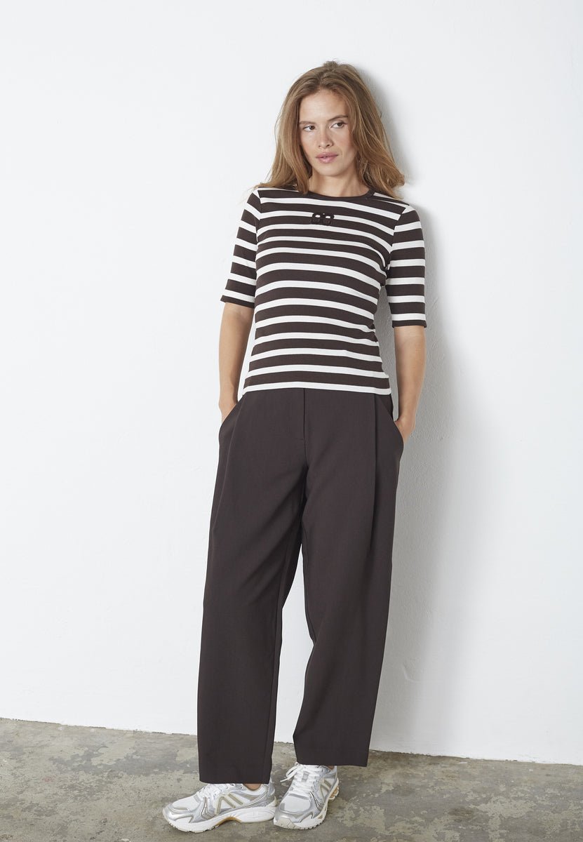 GrannyCC Rib Emb SS T-shirt - OffWhite/DarkBrown - Co'couture