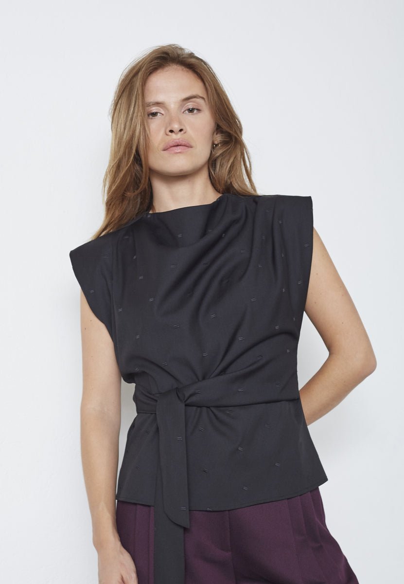 SagaCC Pleat Top - Black - Co'couture