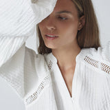 ShinaCC Lace V - Shirt - Off white - Co'couture