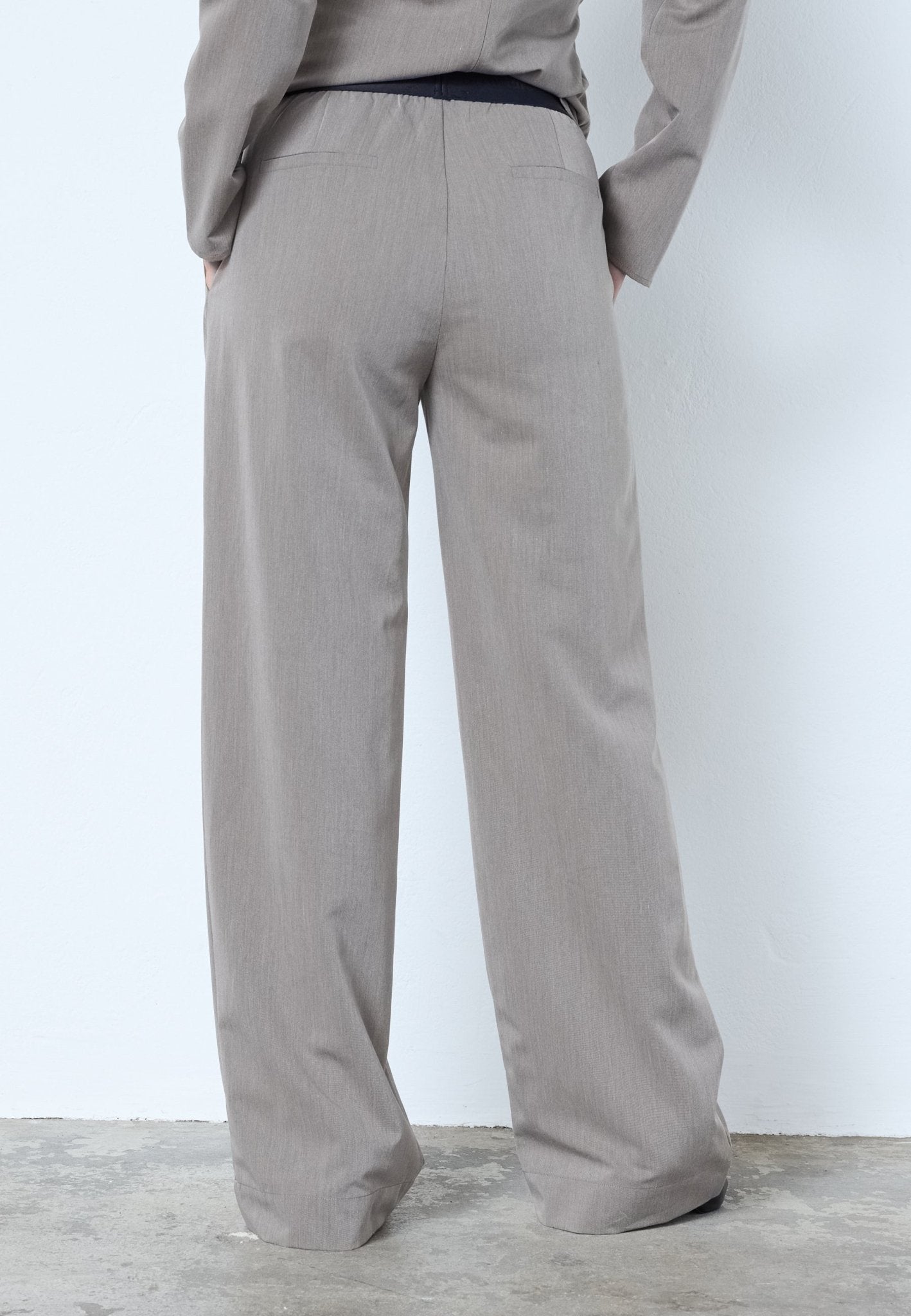 TengaCC Logo LL Pant - Walnut - Co'couture